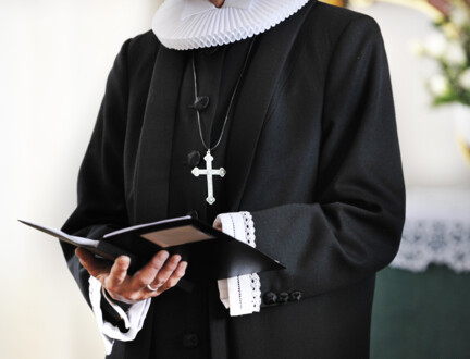 Søndagens tekstrækker på andre sprog